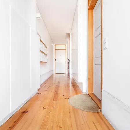 Apartment M