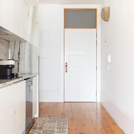 Apartment M