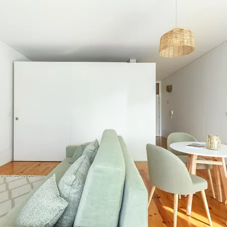 Apartment M